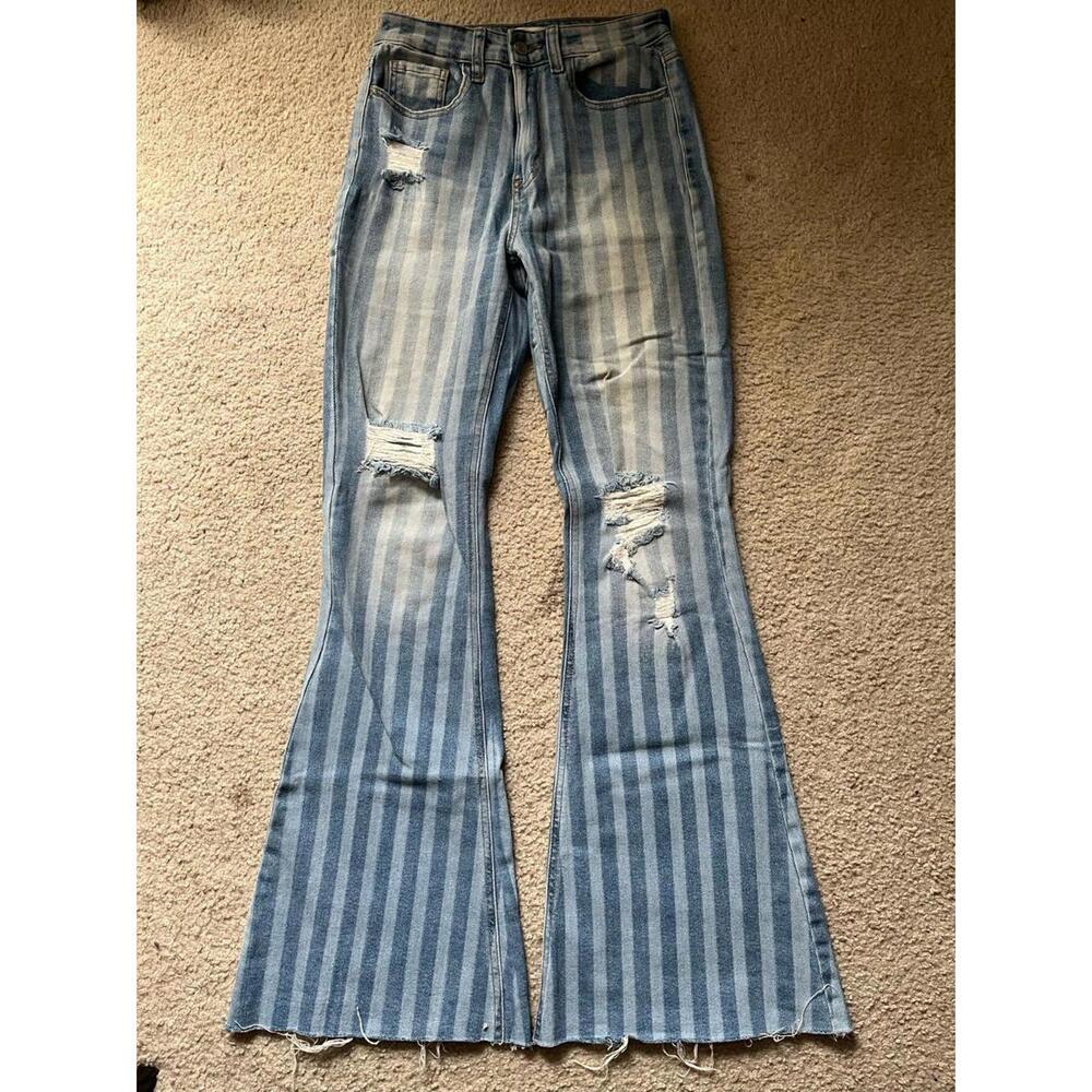 Flared jeans
